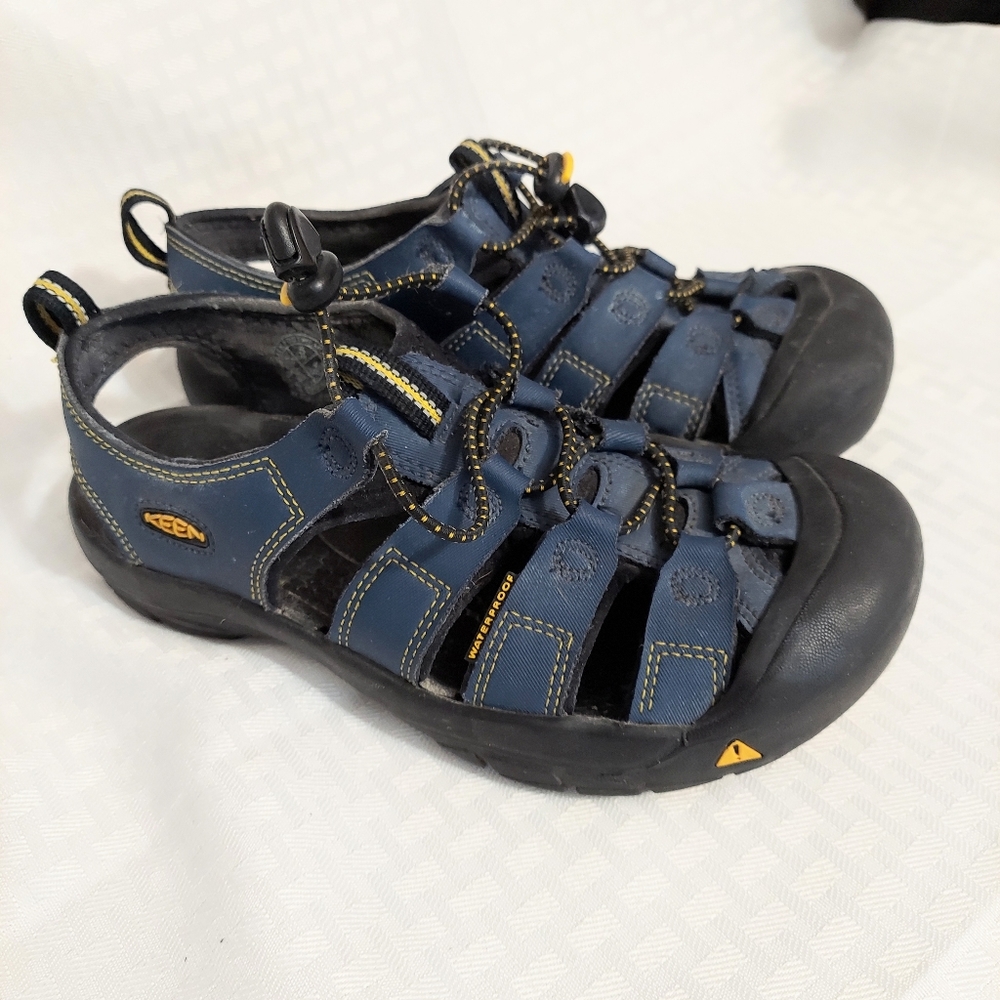 Keen Newport H2 Blue Toe Sandal Shoes